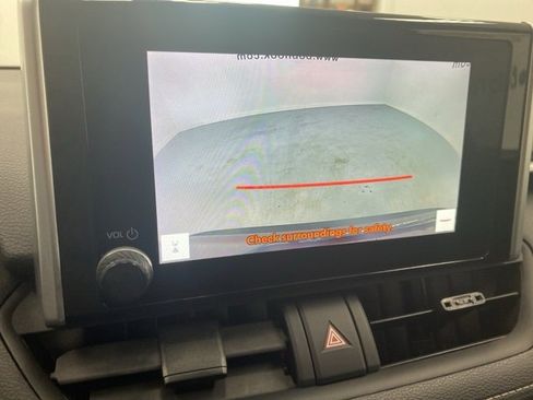 Used 2023 Toyota RAV4 XLE image 23