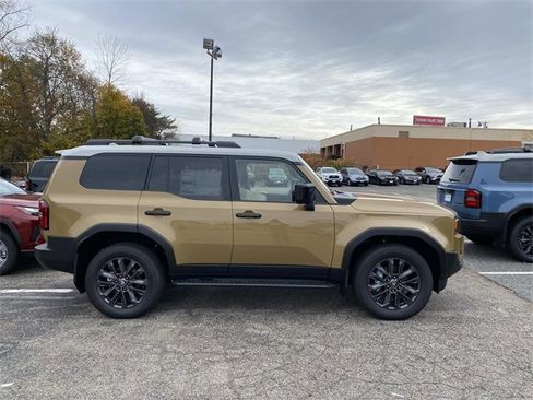New 2025 Toyota Land Cruiser image 2