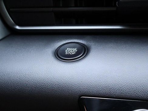 New 2025 Hyundai Elantra Sport image 32