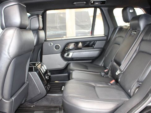 Used 2020 Land Rover Range Rover Long Wheelbase HSE image 14