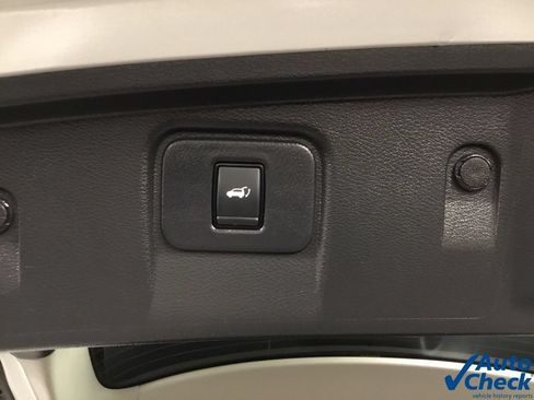 Used 2017 Nissan Murano SL AWD/4WD image 13