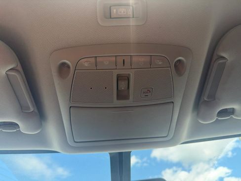 Used 2018 Nissan Pathfinder SL w/ SL Premium Package FWD image 28