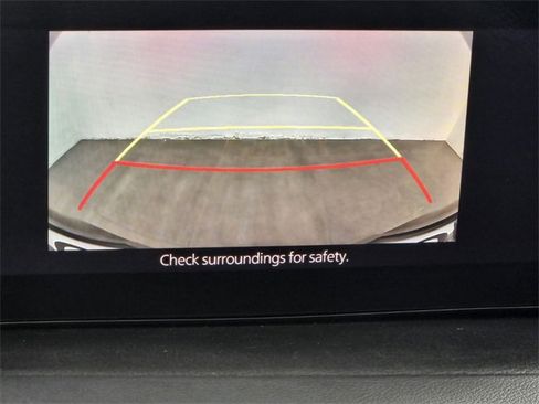 Used 2022 MAZDA MAZDA3 s image 21