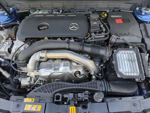 New 2026 Mercedes-Benz GLB 250 image 16