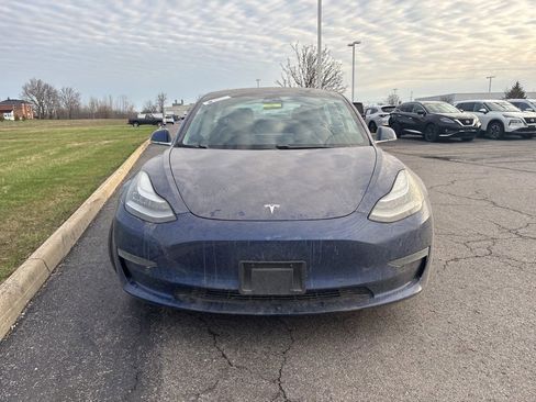 Used 2020 Tesla Model 3 Long Range image 2