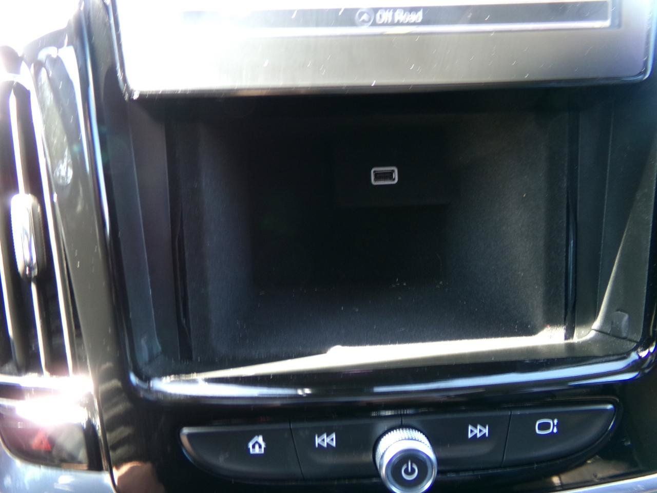 Used 2019 Chevrolet Traverse RS AWD/4WD image 31