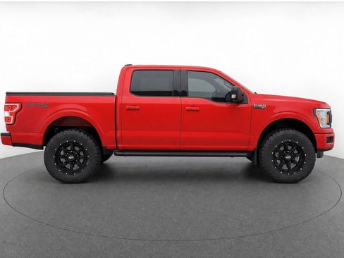 Used 2018 Ford F150 XLT w/ Equipment Group 302A Luxury AWD/4WD image 23
