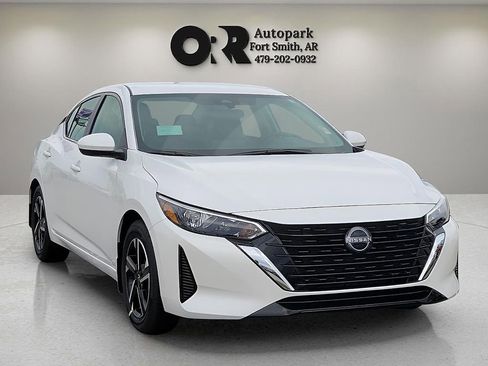 Used 2025 Nissan Sentra SV w/ All-Weather Package FWD image 1