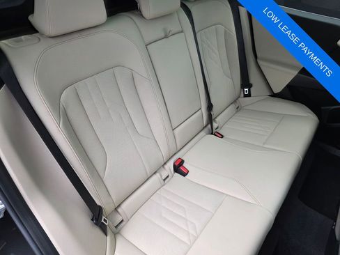 Used 2025 BMW X3 xDrive30i w/ Convenience Package AWD/4WD image 25