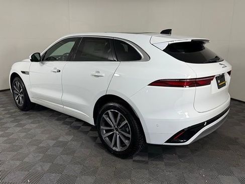 Certified 2026 Jaguar F-PACE R-Dynamic S image 5