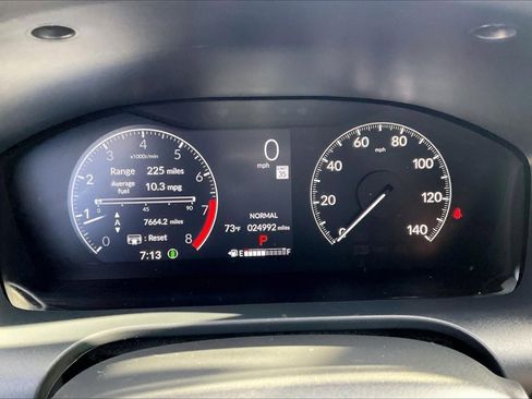 Used 2024 Honda HR-V Sport image 17