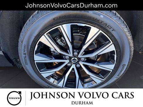 Used 2023 Volvo XC60 B5 Core w/ Climate Package image 26