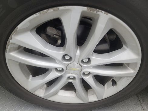 Used 2018 Chevrolet Malibu LT FWD image 31