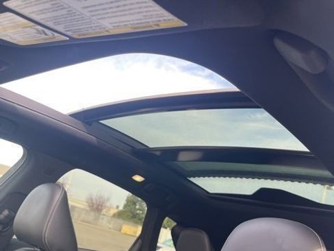 Used 2023 INFINITI QX50 Sport image 14