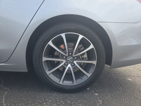 Used 2018 Acura TLX V6 SH-AWD w/ Technology Pkg image 26