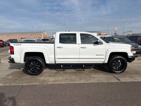 Used 2015 GMC Sierra 1500 SLT w/ SLT Preferred Package image 4