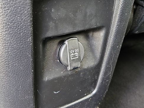 Used 2020 Dodge Journey SE w/ SE Popular Equipment Group FWD image 25