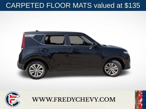Used 2020 Kia Soul LX FWD image 4