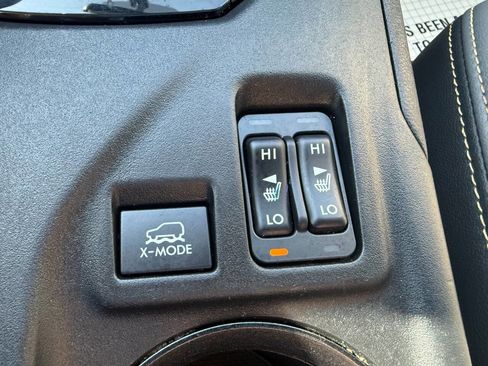 Used 2021 Subaru Crosstrek 2.5i Sport w/ Moonroof Package image 17