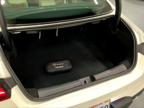 Used 2025 Mercedes-Benz CLA 250 image 32