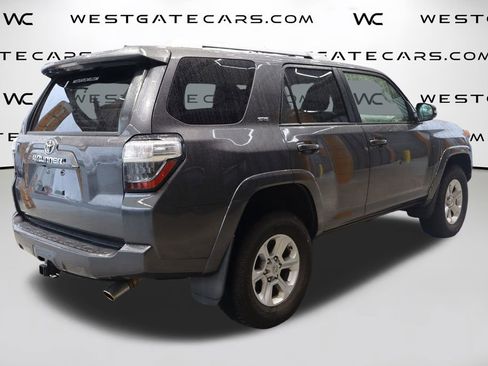 Used 2018 Toyota 4Runner SR5 Premium image 48