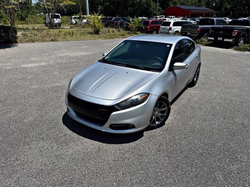 Used 2013 Dodge Dart SXT FWD image 3