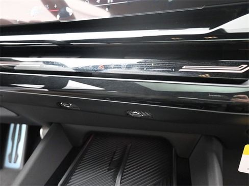 New 2024 BMW 530i w/ M Sport Package image 24