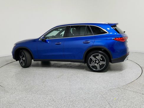 New 2026 Mercedes-Benz GLC 300 image 3