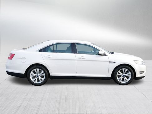 Used 2011 Ford Taurus SEL w/ 201A Rapid Spec Order Code image 8