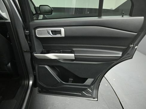 Certified 2023 Ford Explorer XLT w/ Equipment Group 202A image 31