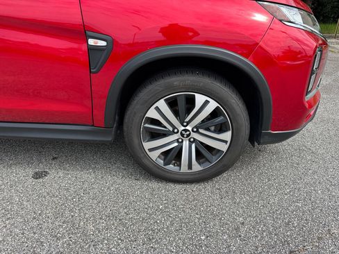 Used 2024 Mitsubishi Outlander Sport ES AWD/4WD image 12