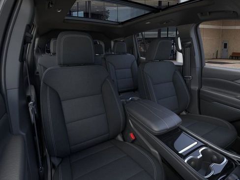 New 2026 Chevrolet Traverse LT w/ Enhanced Driving Package FWD image 16