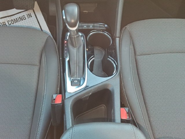 Used 2024 Buick Encore GX Preferred w/ Comfort Package FWD image 6