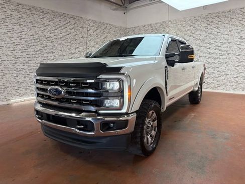 Used 2023 Ford F250 King Ranch w/ Chrome Package AWD/4WD image 3