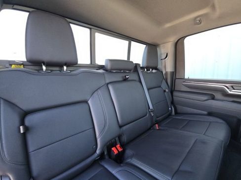 Used 2025 Chevrolet Silverado 3500 LTZ w/ LTZ Plus Package image 16