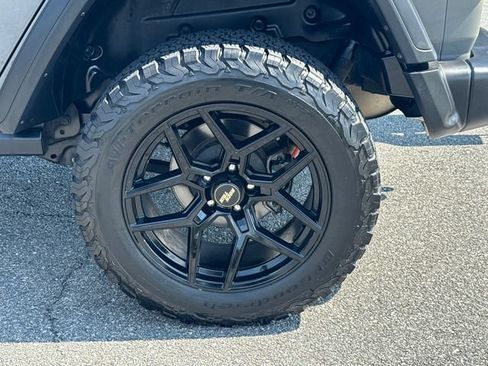 Used 2019 Jeep Wrangler Unlimited Rubicon AWD/4WD image 19