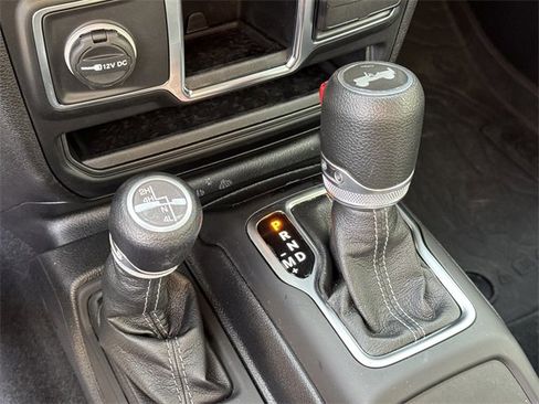 Used 2024 Jeep Wrangler Sport image 30