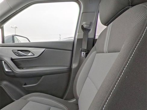 Used 2024 Chevrolet Blazer LT image 25