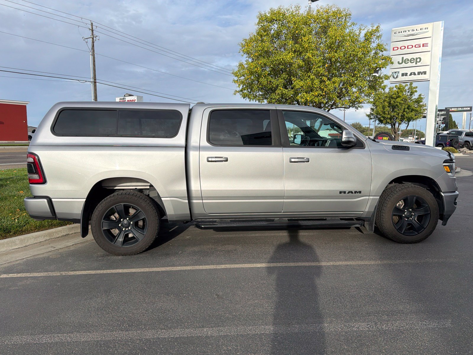 Used 2020 RAM 1500 Big Horn AWD/4WD image 4