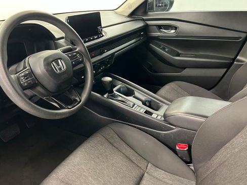 Used 2025 Honda Accord SE image 16