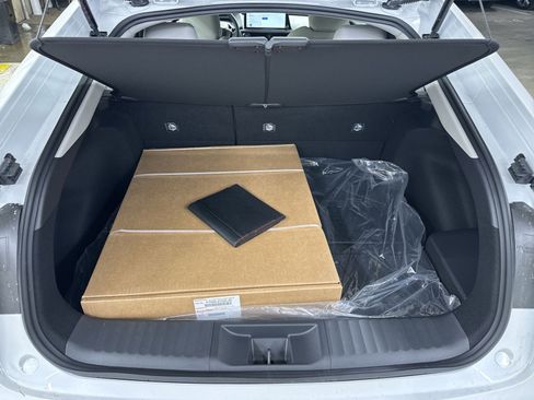 New 2026 Toyota Prius XLE image 25