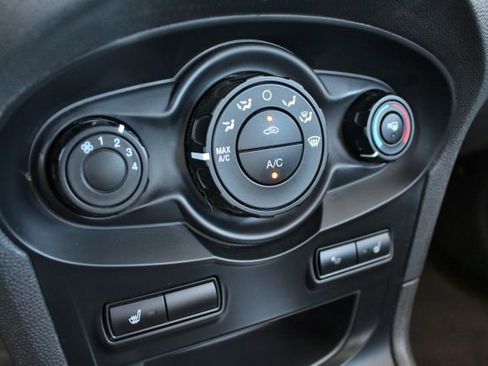 Used 2011 Ford Fiesta SES w/ 301A Rapid Spec Order Code image 18