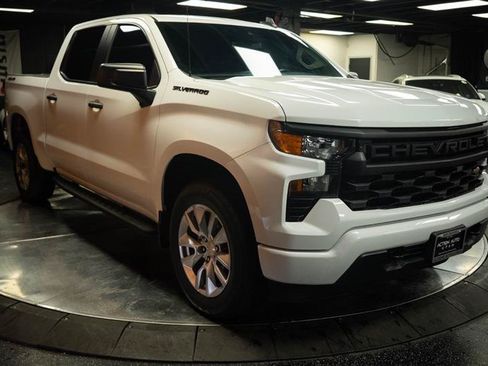 Used 2023 Chevrolet Silverado 1500 Custom w/ LPO, Dark Essentials Package AWD/4WD image 5
