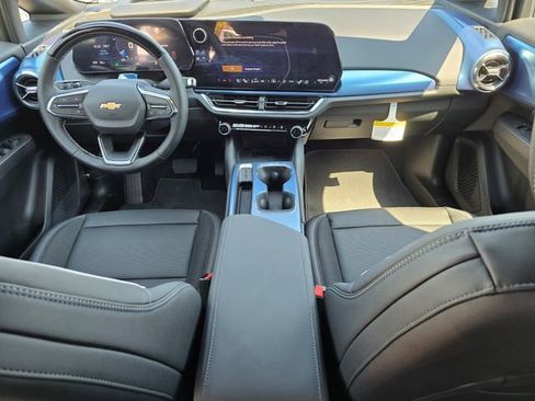 New 2025 Chevrolet Equinox EV LT w/ Active Safety Package 3 image 19