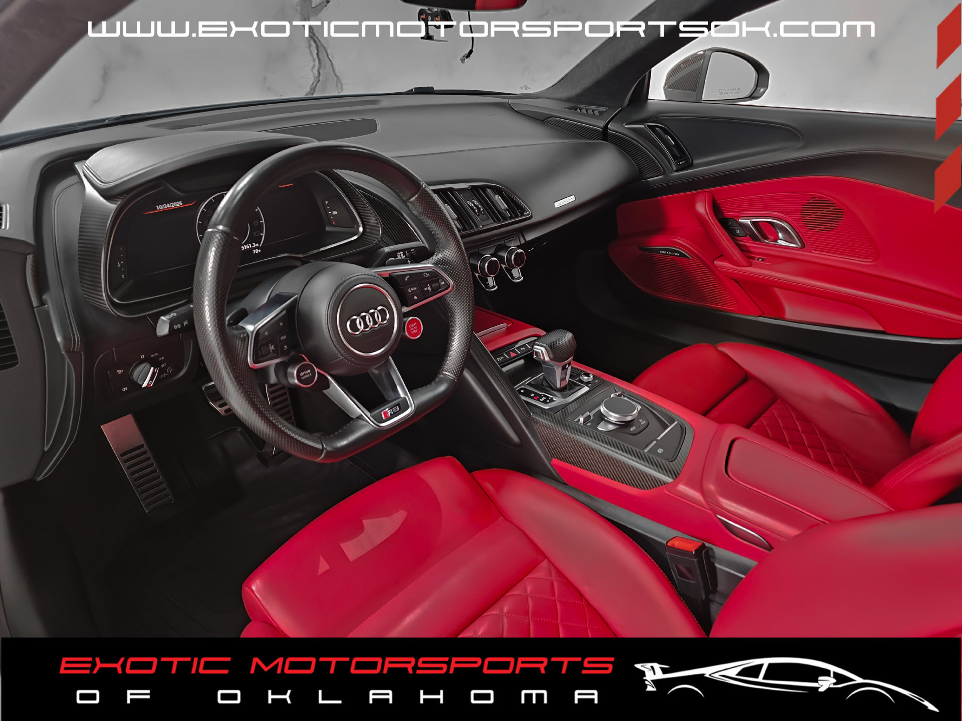 Used 2017 Audi R8 V10 w/ Carbon Exterior Package AWD/4WD image 19