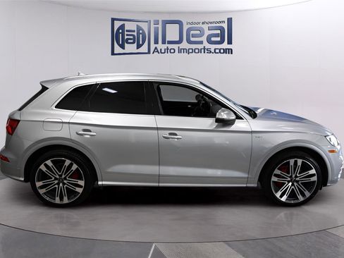 Used 2018 Audi SQ5 Premium Plus w/ S Sport Package AWD/4WD image 6