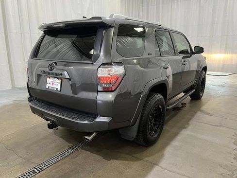Certified 2018 Toyota 4Runner SR5 Premium AWD/4WD image 4