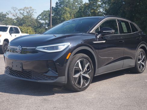 Used 2023 Volkswagen ID.4 S image 6