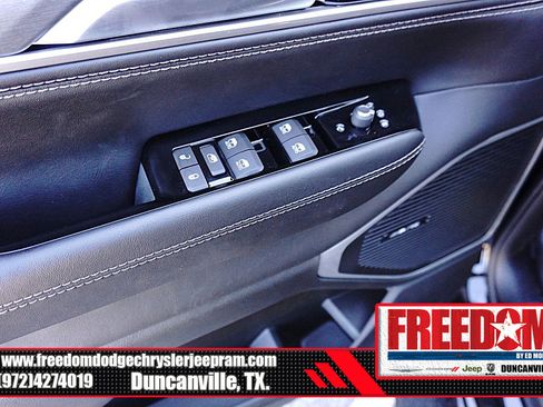 New 2025 Jeep Wagoneer Series II image 42