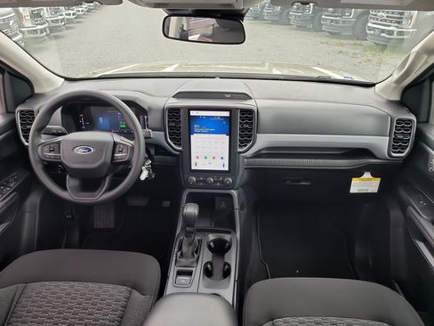 New 2025 Ford Ranger XL image 11